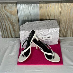 (SOLD).  Chase + Chloe White Leather Heels (Brand New)